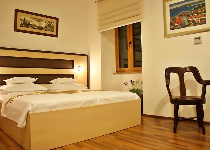Luxury Keko 4* Σπλιτ